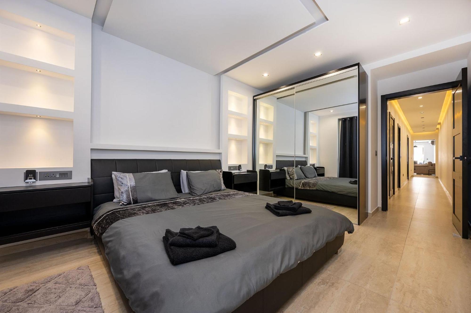Modern 2 Bedroomed Apartment In Gzira المظهر الخارجي الصورة